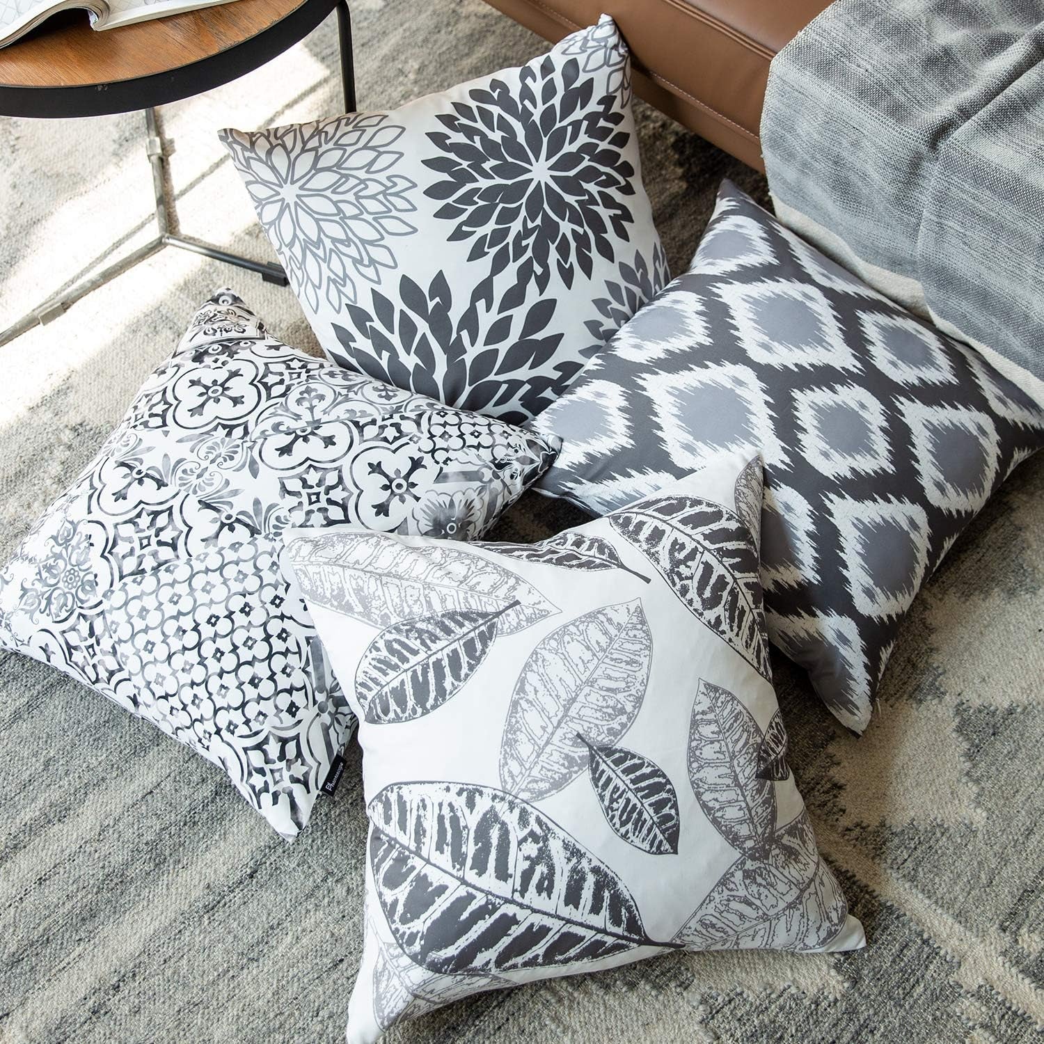 Set of 4 New Living Series Grey Throw Decorative Pillow Cover Cushion Cover Geometric-Pattern 18 X 18 Inches 45 X 45 Cm