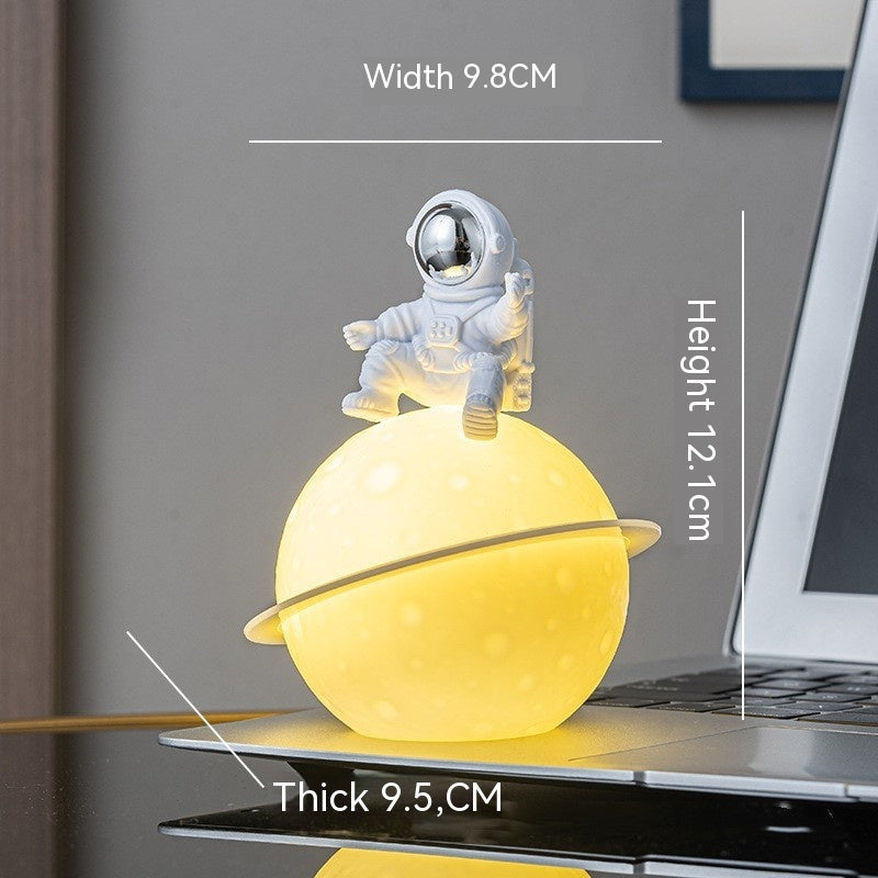 Mini Astronaut Night Lamp – Home Decor