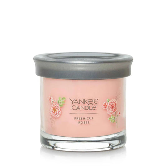 Signature Fresh Cut Roses Scented Tumbler Candle